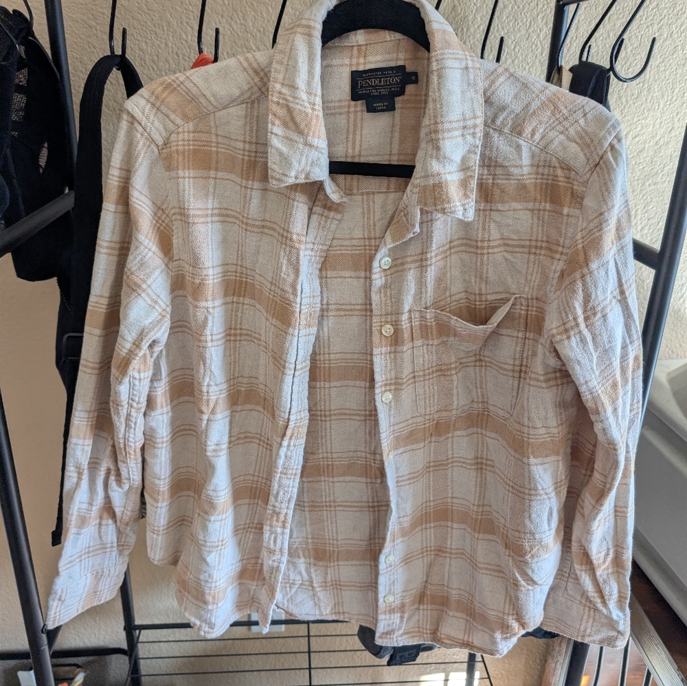 Pendleton Woman Tan and White Plaid Shirt
